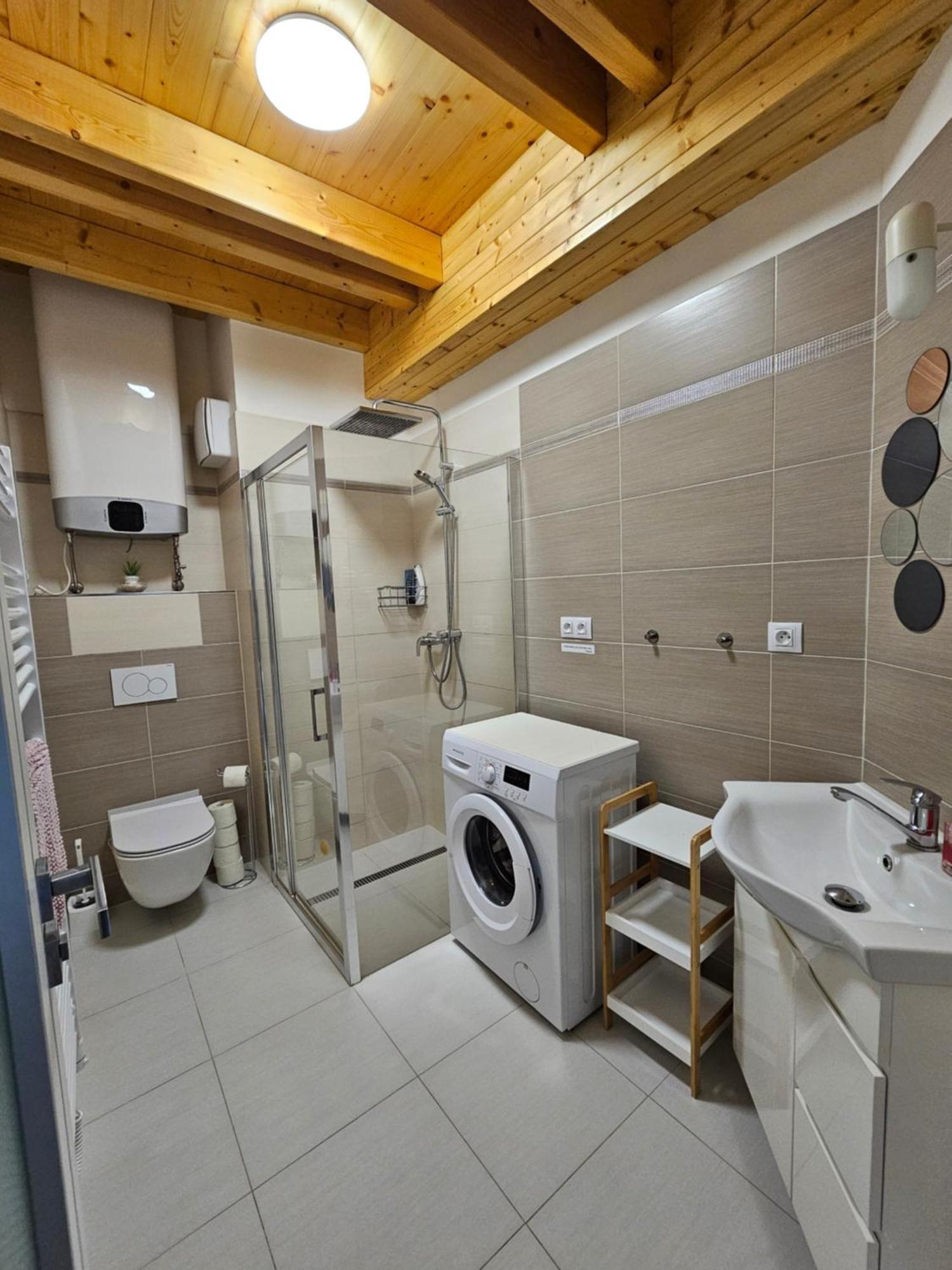 Apartman Maja Мікулов Екстер'єр фото