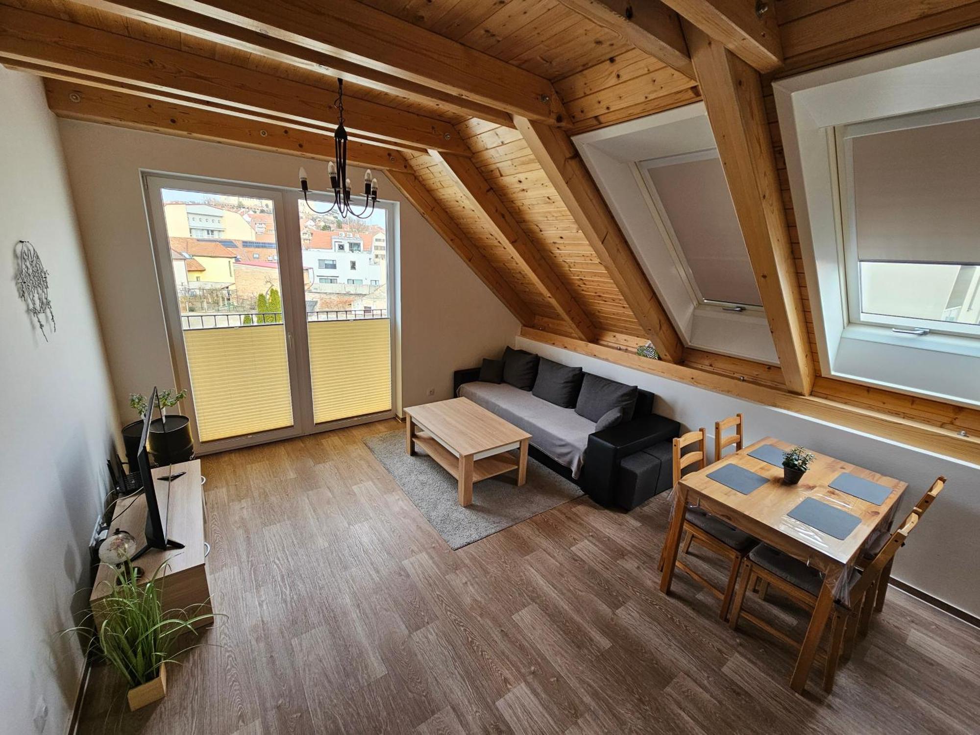 Apartman Maja Мікулов Екстер'єр фото
